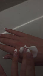 Radiance Boosting Tanning Elixir